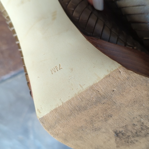 Y2K Guess by Marciano gwreasonably heels - Picture 4 of 8